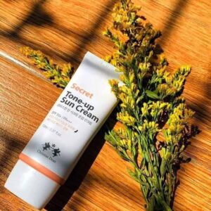 Secret tone-up sun cream